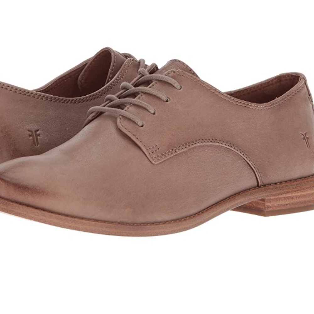 NWOT Fry Anna Oxford shoes ash color